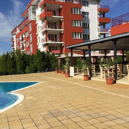 Single Private Apartments In Marina View Fort Beach Свети-Влас Экстерьер фото